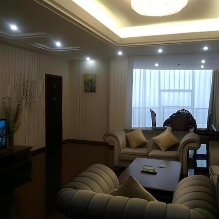 Greentree Inn Tianjin Wuqing Distric Bohai Market Exterior photo