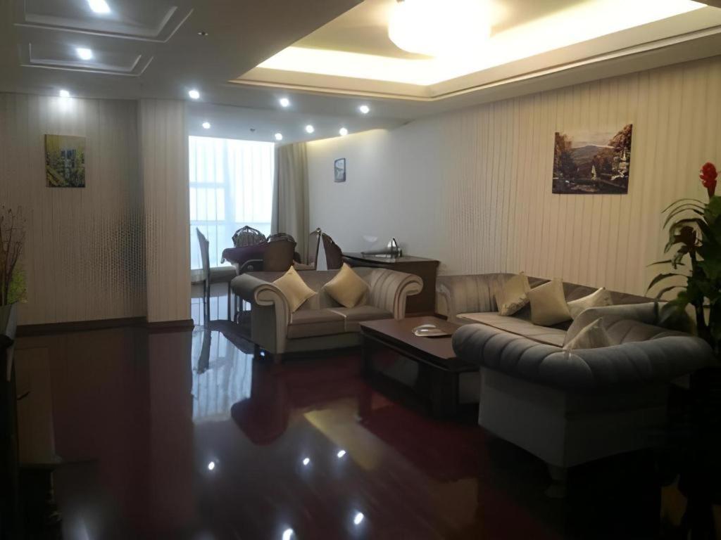 Greentree Inn Tianjin Wuqing Distric Bohai Market Exterior photo