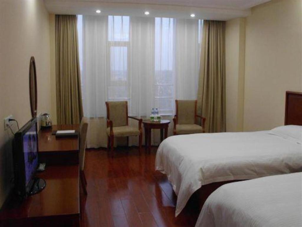 Greentree Inn Tianjin Wuqing Distric Bohai Market Exterior photo